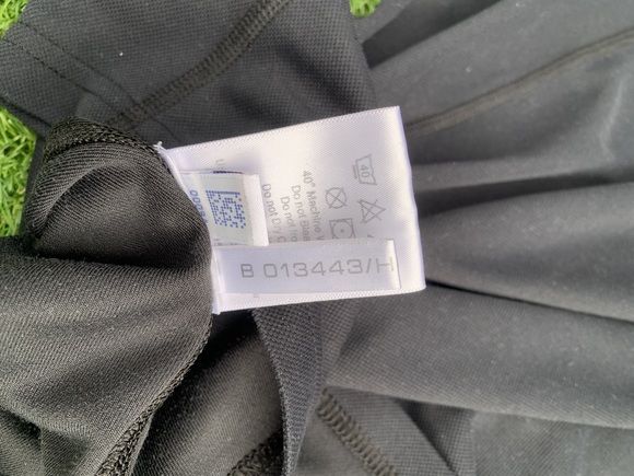 Mens Large Berghaus Tech T gore-Tex long sleeve half zip hiking camping walking - Picture 8 of 8